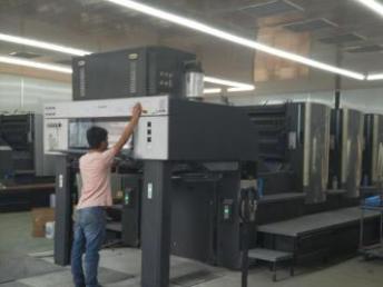 成都印刷包裝 從平面設(shè)計(jì)到精裝盒定制，一站式包裝解決方案